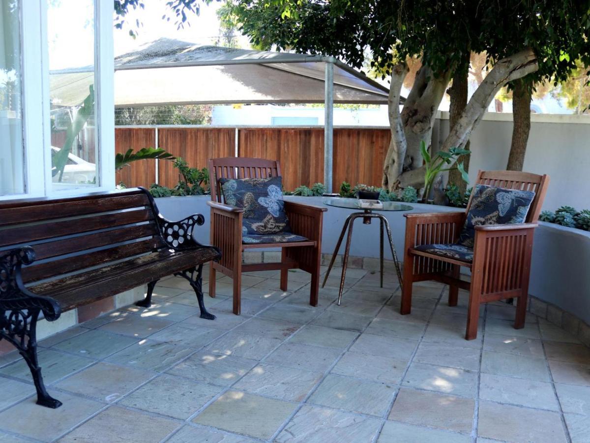 The Boston Guest House Bellville Exterior foto